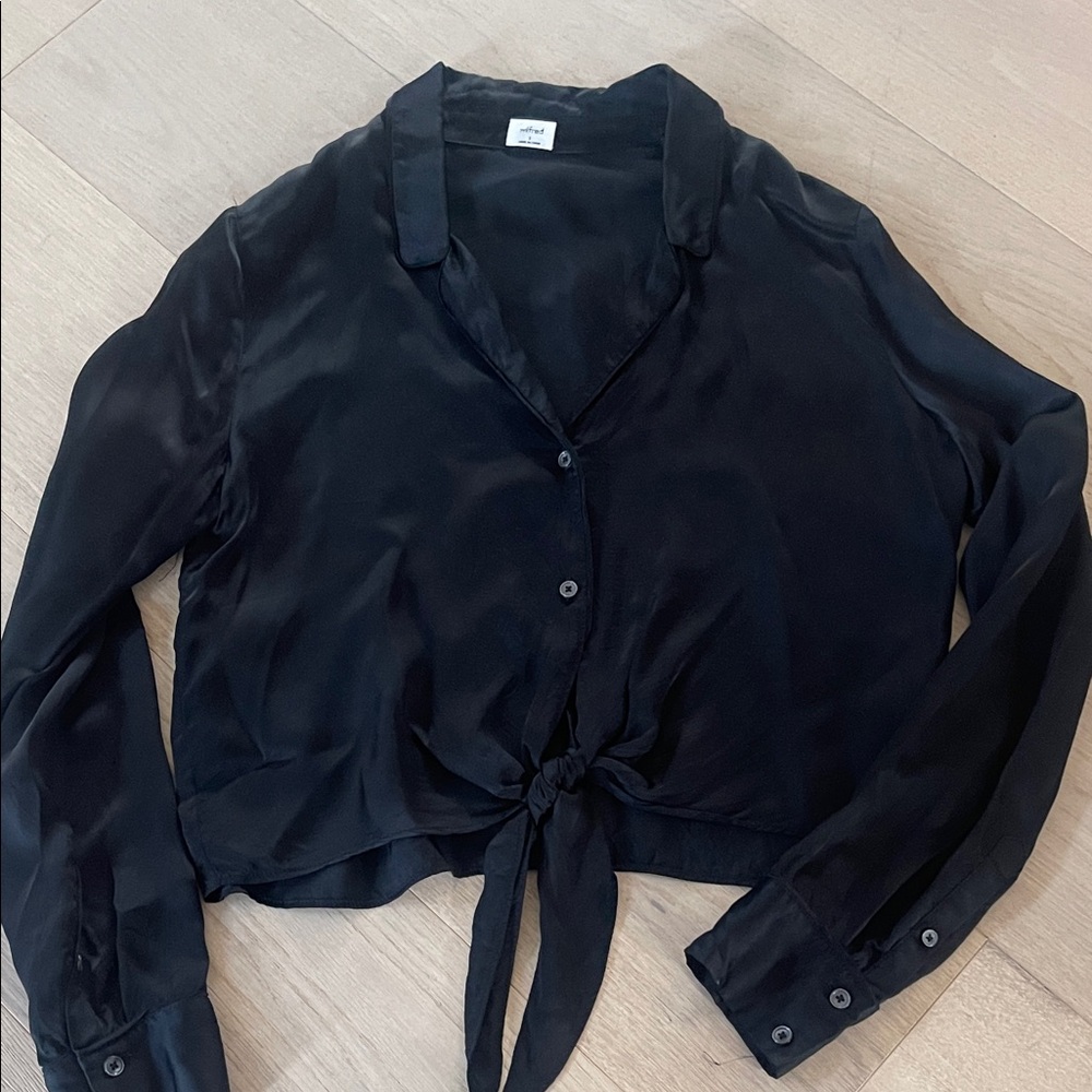 Wilfred Black Tie-Front Blouse